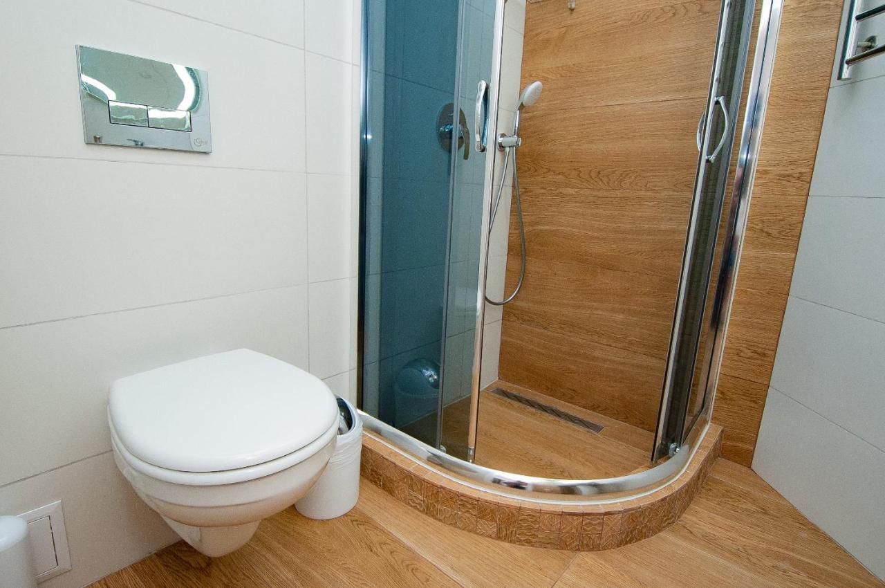 Apartments On Chaykovskogo 16 Odessza Kültér fotó